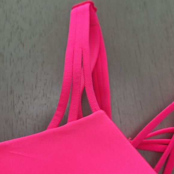 NWT Victoria’s Secret Very Sexy push-up bright pink triple strap cross back - Picture 6 of 7